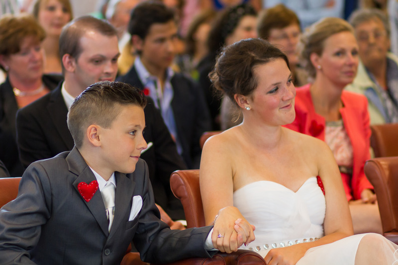 Trots op het bruidspaar