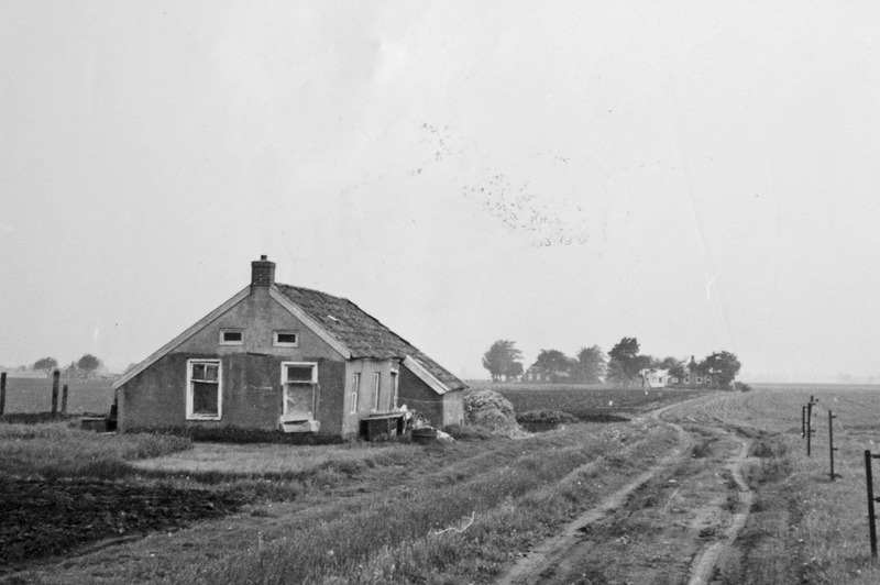 Akkereindenweg 6 - Kerklaan 30 P Poort - L Keizer ca 1965