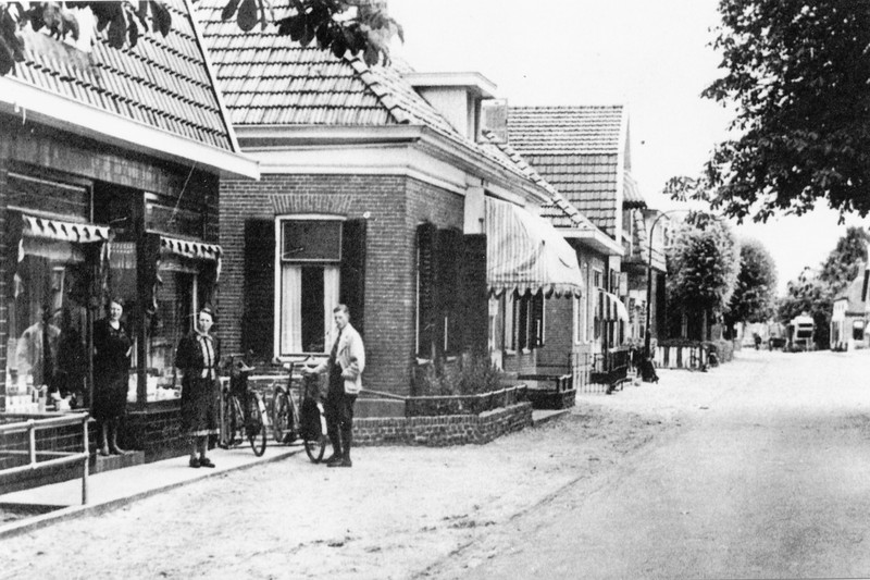 Hoofdweg bij Switters