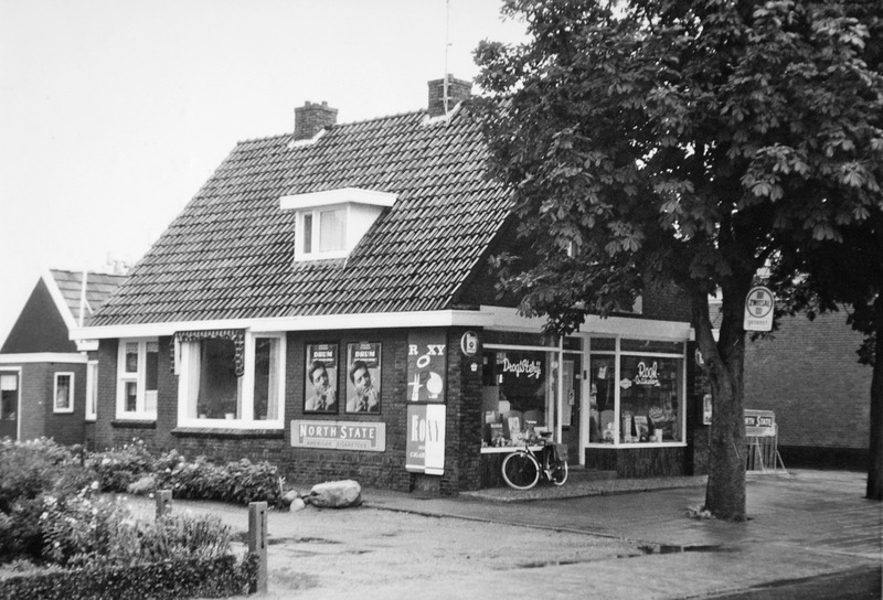 Oudeweg 86 drogisterij Huizinga ca 1965