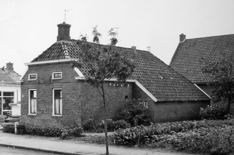 Oudeweg 75 nu Koops van 't Jagt ca 1965