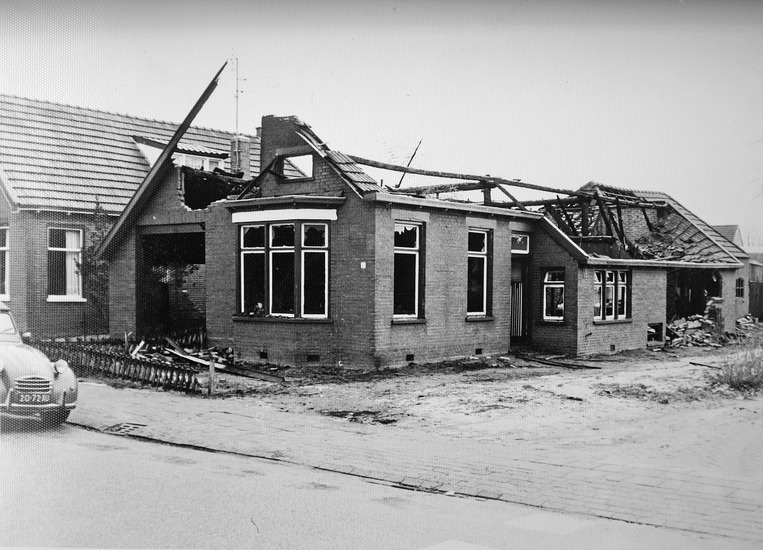 Oudeweg 21 smederij Spieker dec 1976 afgebrand
