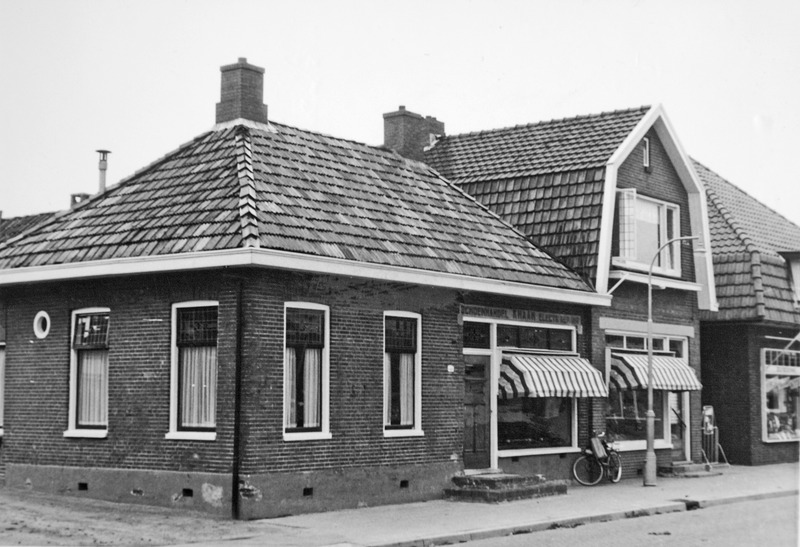 Hoofdweg 142 schoenmaker - electro Haan ca 1965