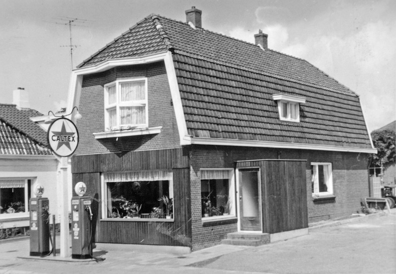 Hoofdweg 162 vh Doornbos ca 1965 afgebroken ca 2004
