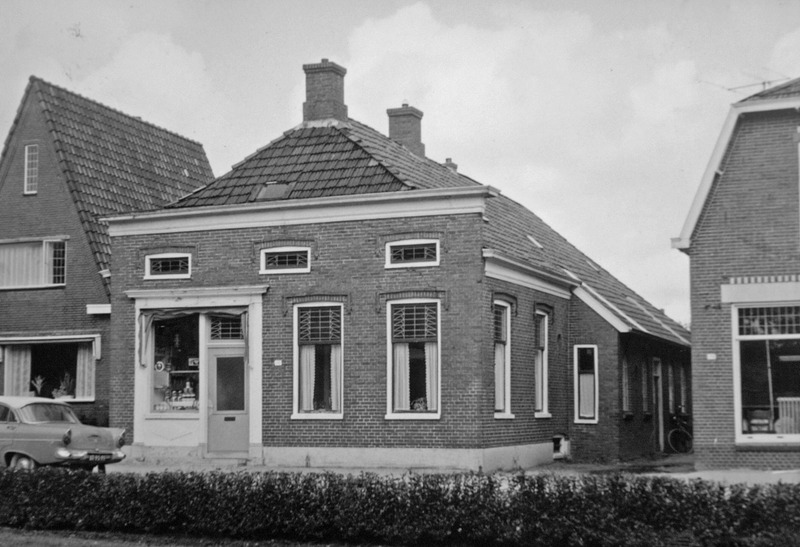 Hoofdweg 170 A schilder Molenhuis - later Boer en Partners