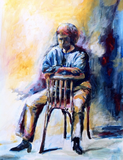 Vrouw op stoel. Gekleed model