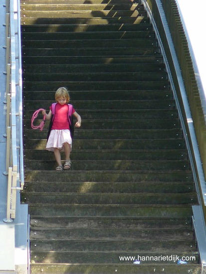 Meisje op trap