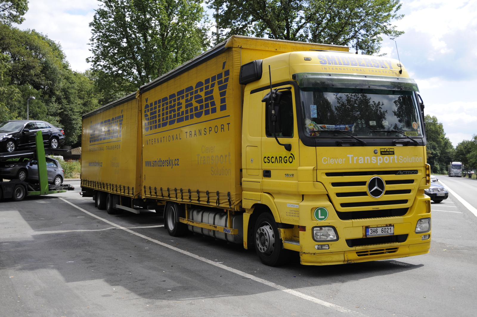 Mercedes Benz actros 1832