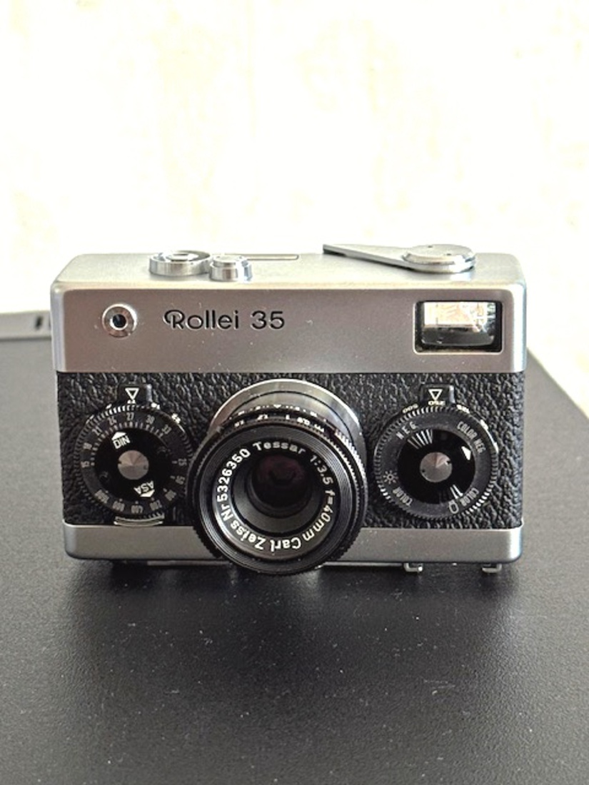 Rollei 35