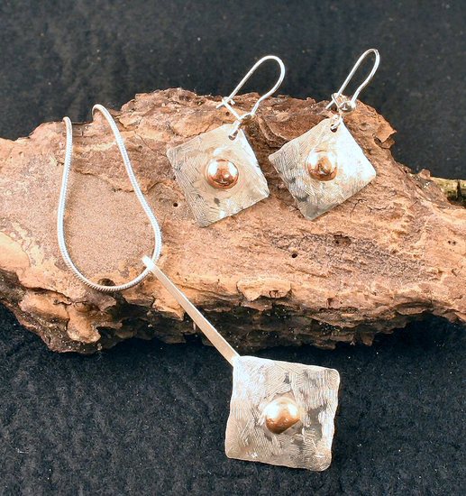 zilveren oorhangers met brons