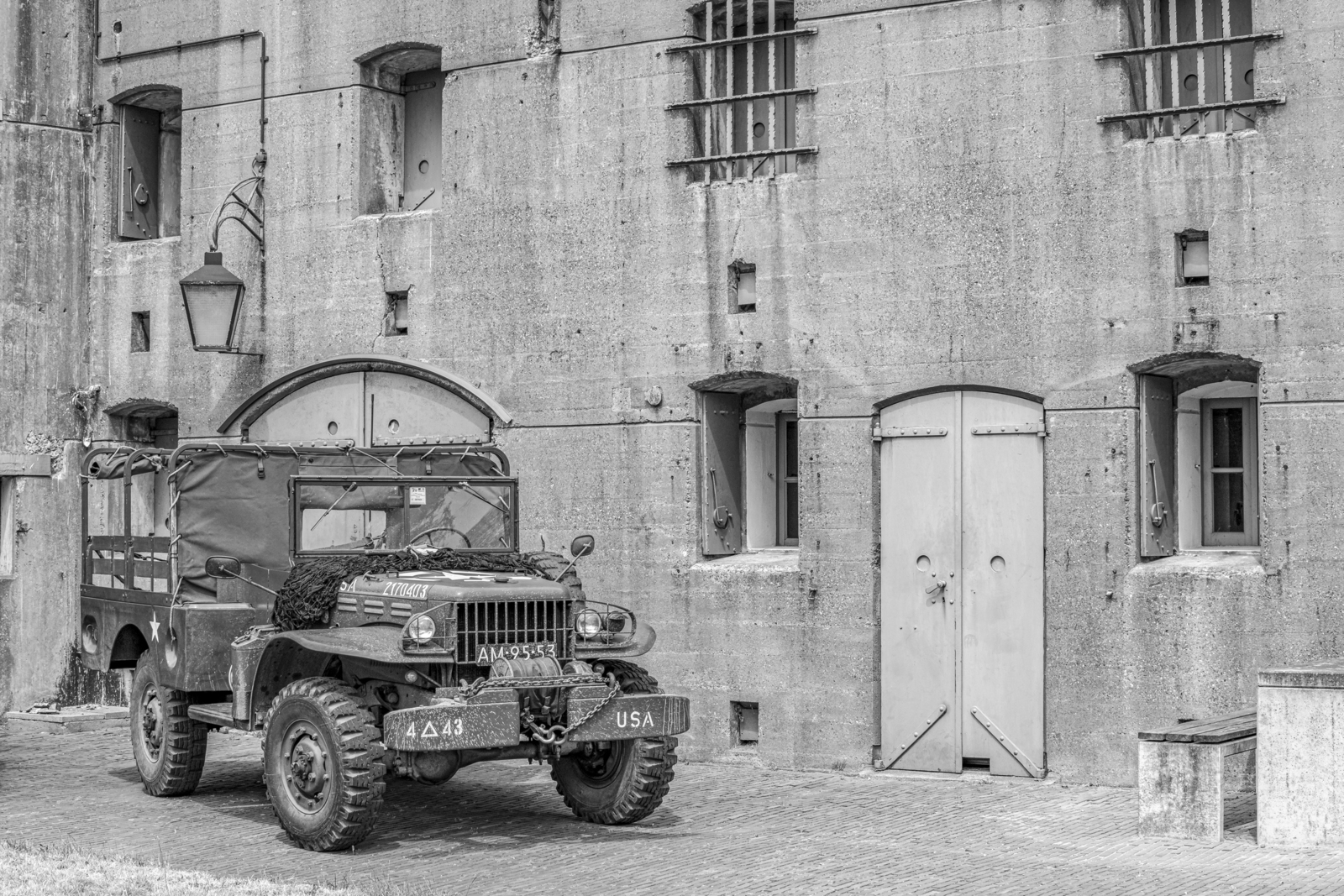 Jeep @ Fort bij Spijkerboor
