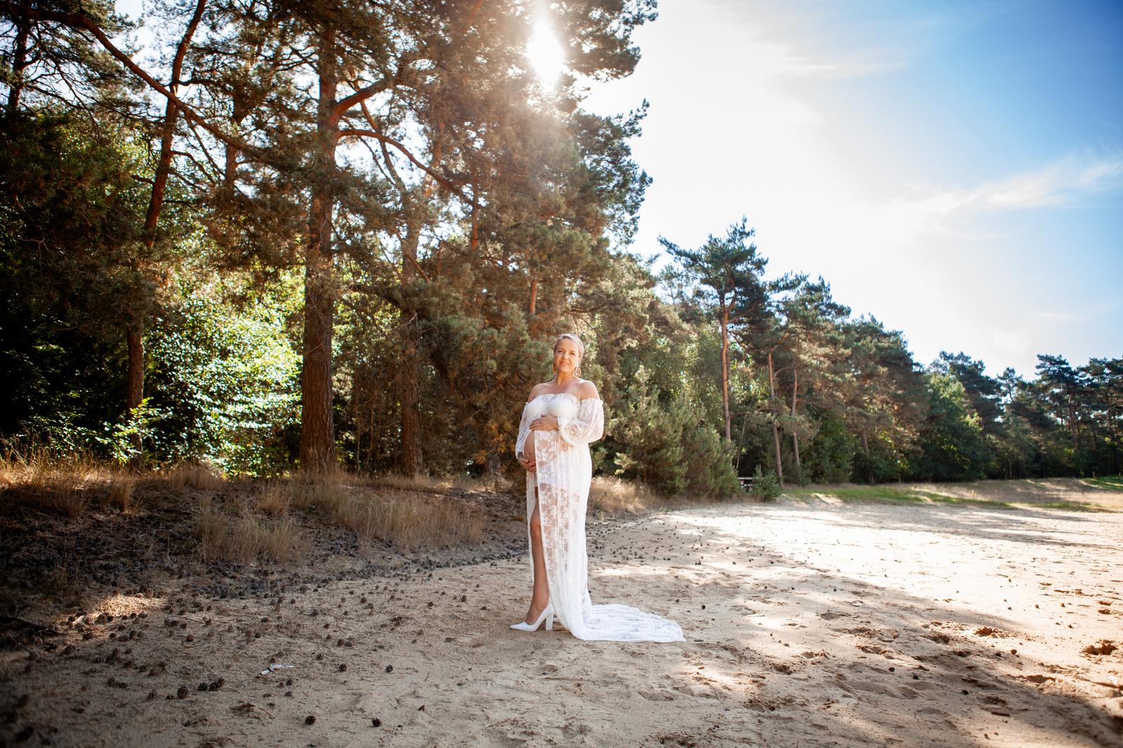 Laura, zandspeelplaats Grolloo