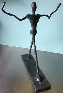 Beelden in brons en speksteen