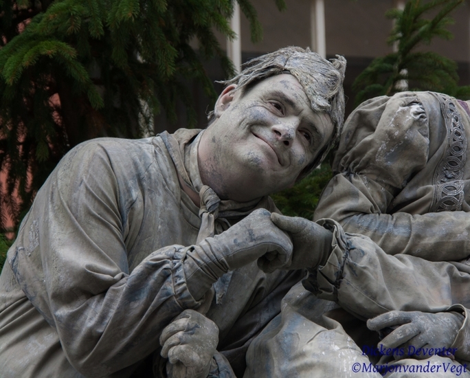 Living statue 2