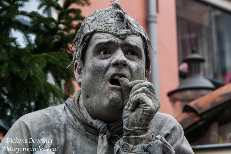 Living statue 5