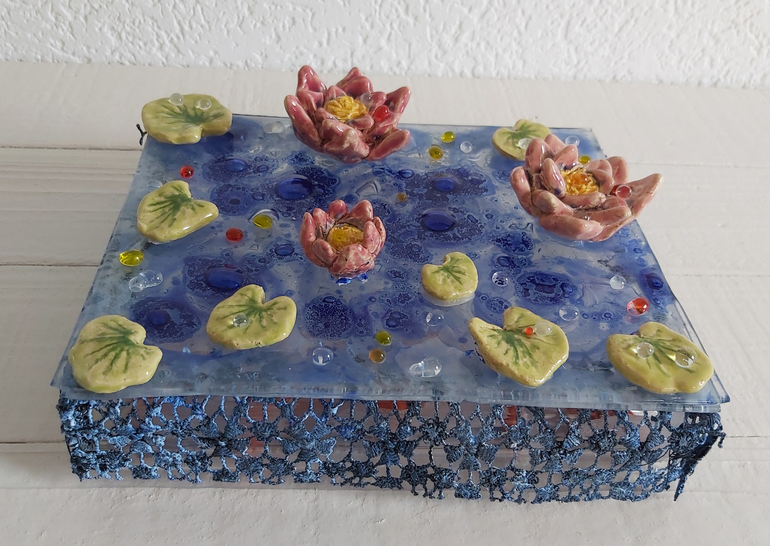 Monets vijver met waterlelies tot leven gewekt