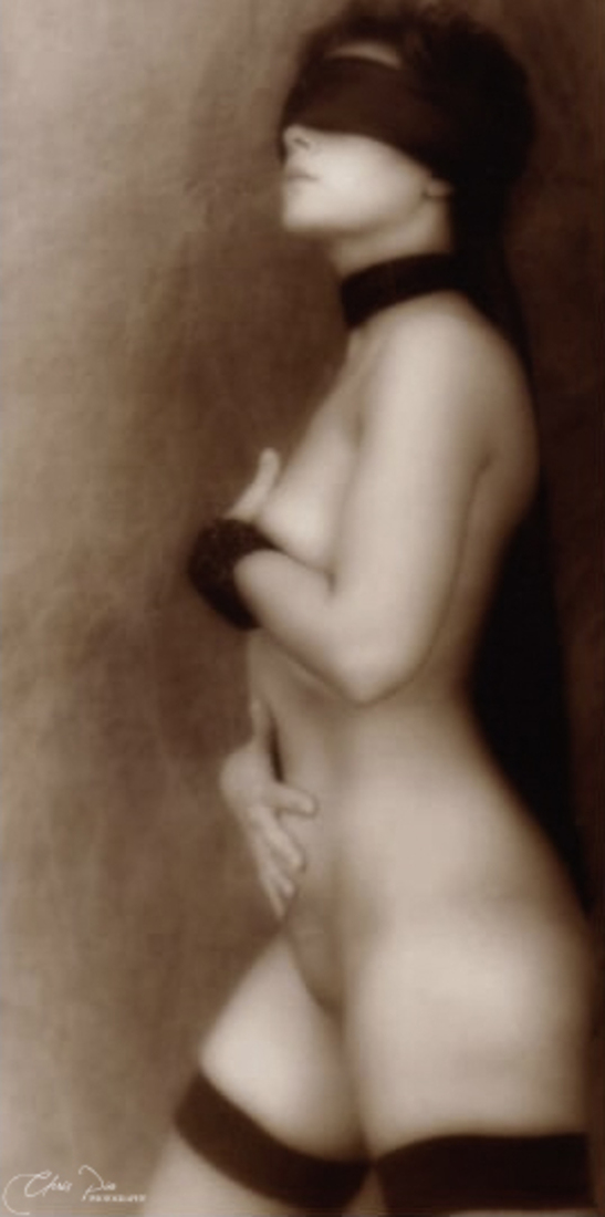 Nude 33