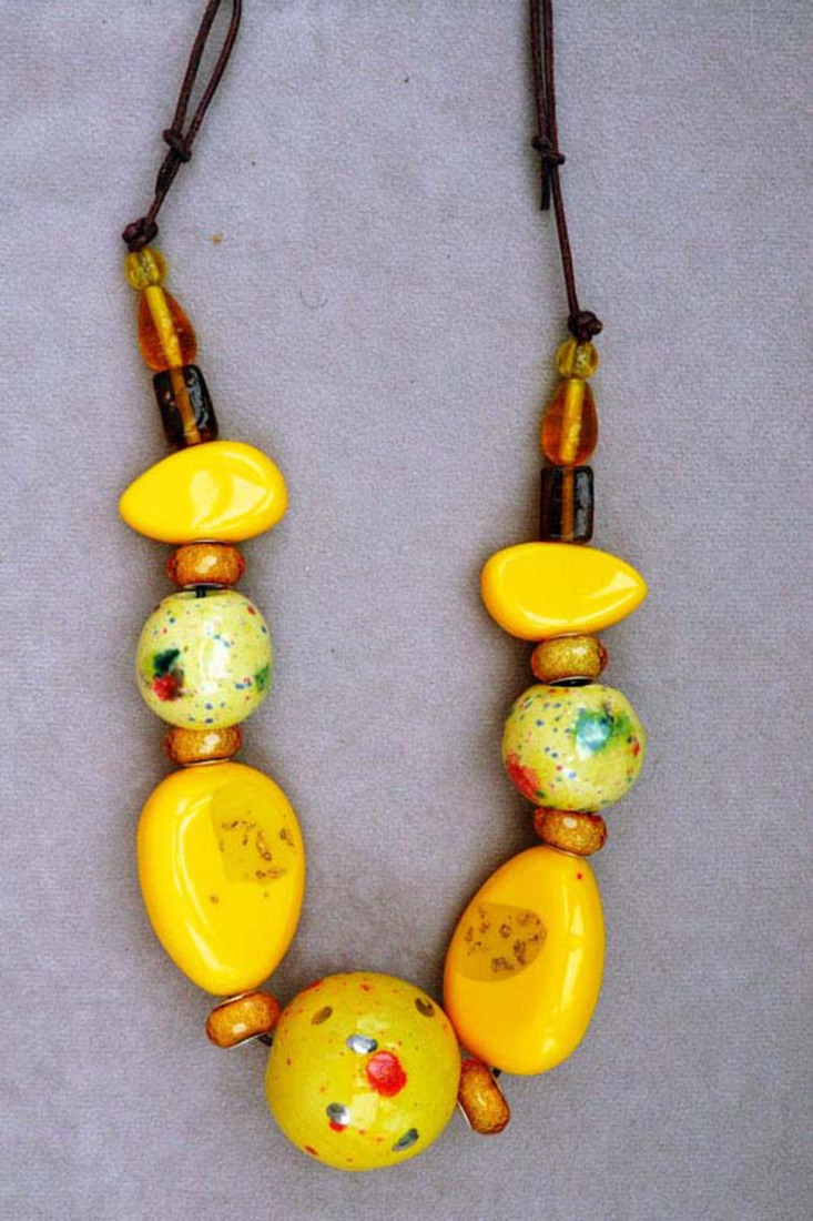 Geel collier, gelbes Kollier, yellow necklace, collier jaune 