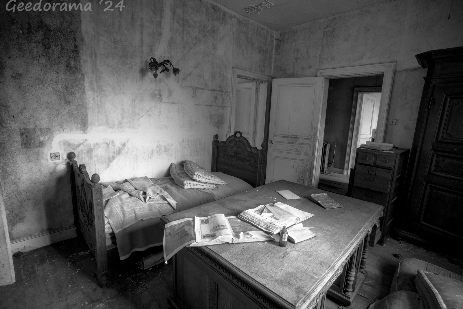 A bedroom