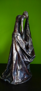 Een nieuwe uitdaging om textiel te verharden op een klei of ijzerdraad object