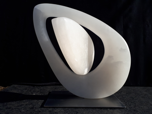 Uit albast zijn druppelcomposities ontstaan.