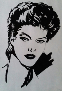 autolak op grijs papier.