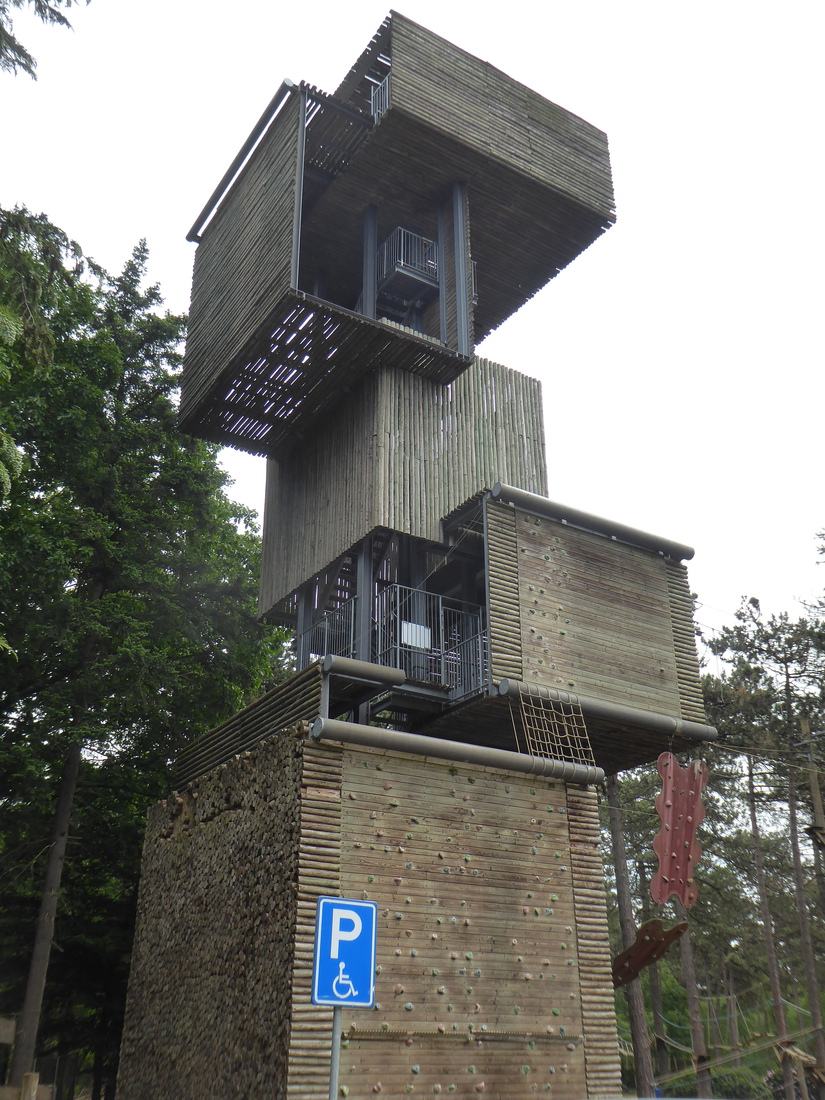De Brandtoren 3