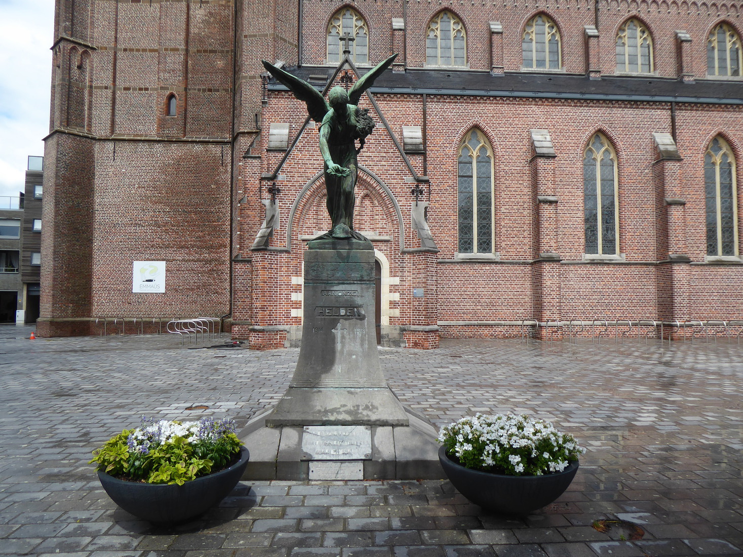 Sint Pietersbanden 6