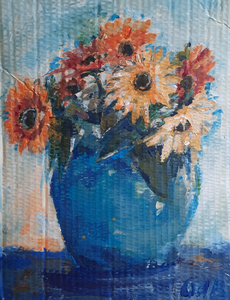 In een vaas of langs de kant van de weg