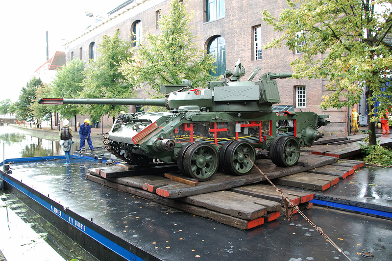 Verhuizing Legermuseum