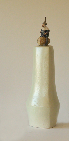 Jeroen Bosch figuur met bierton.