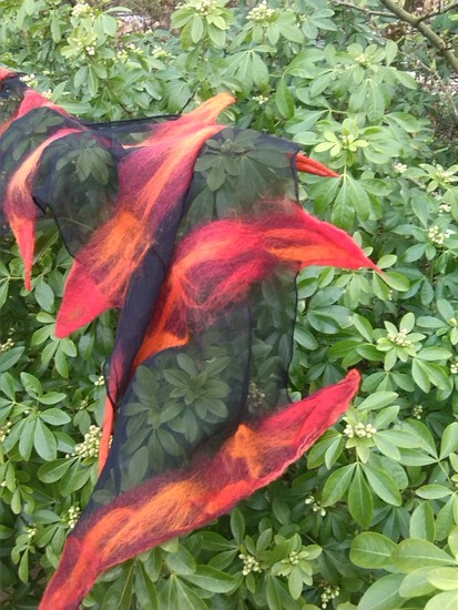 Sjaal: vilt op zijde