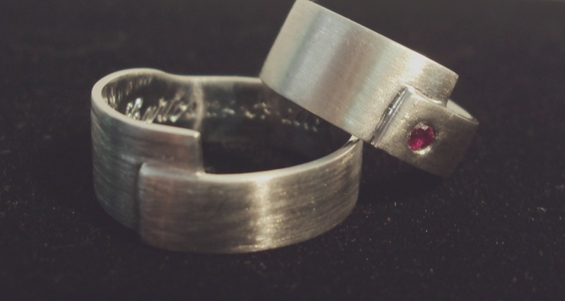 trouwringen wit goud