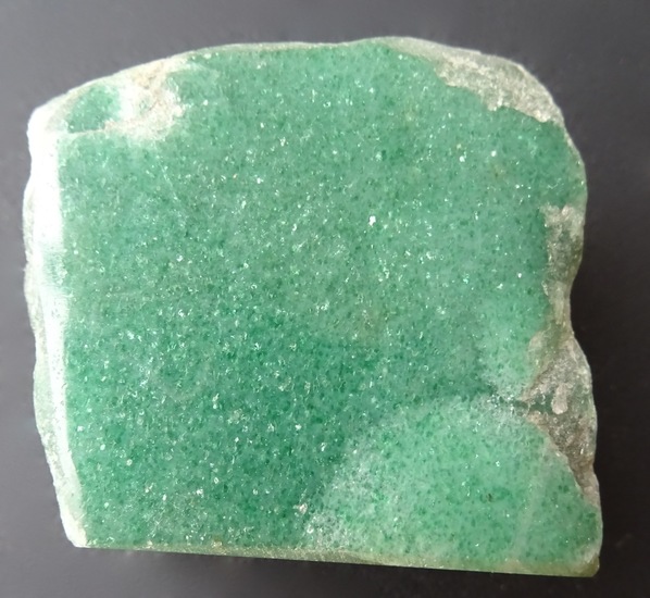 Aventurijn Commemara.