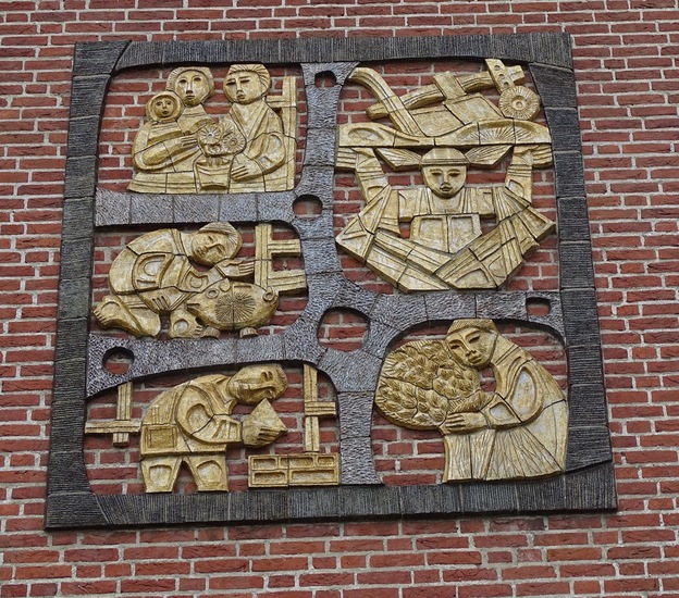 Raadhuisplein, Rijen.