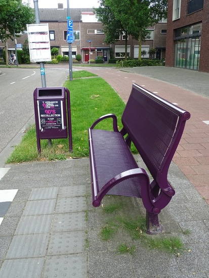 Raadhuisplein, Rijen.