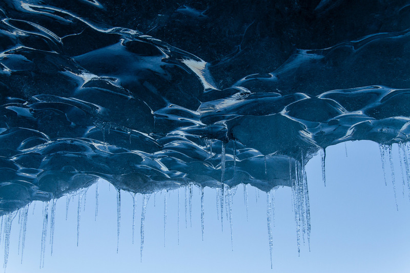 Crystal Cave (IJsland)