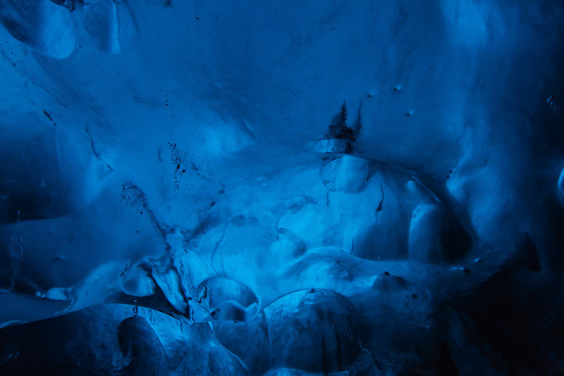 Crystal Cave (IJsland)
