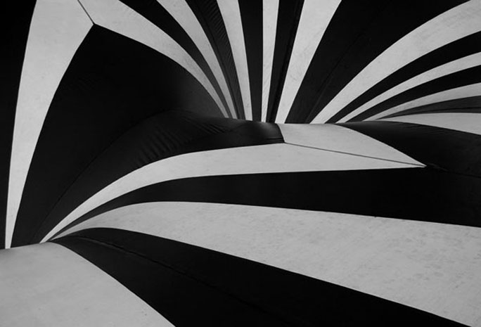 Trechtervorming. Воронкообразно.