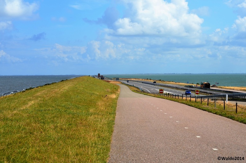 Afsluitdijk between Waddenzee and IJsselmeer