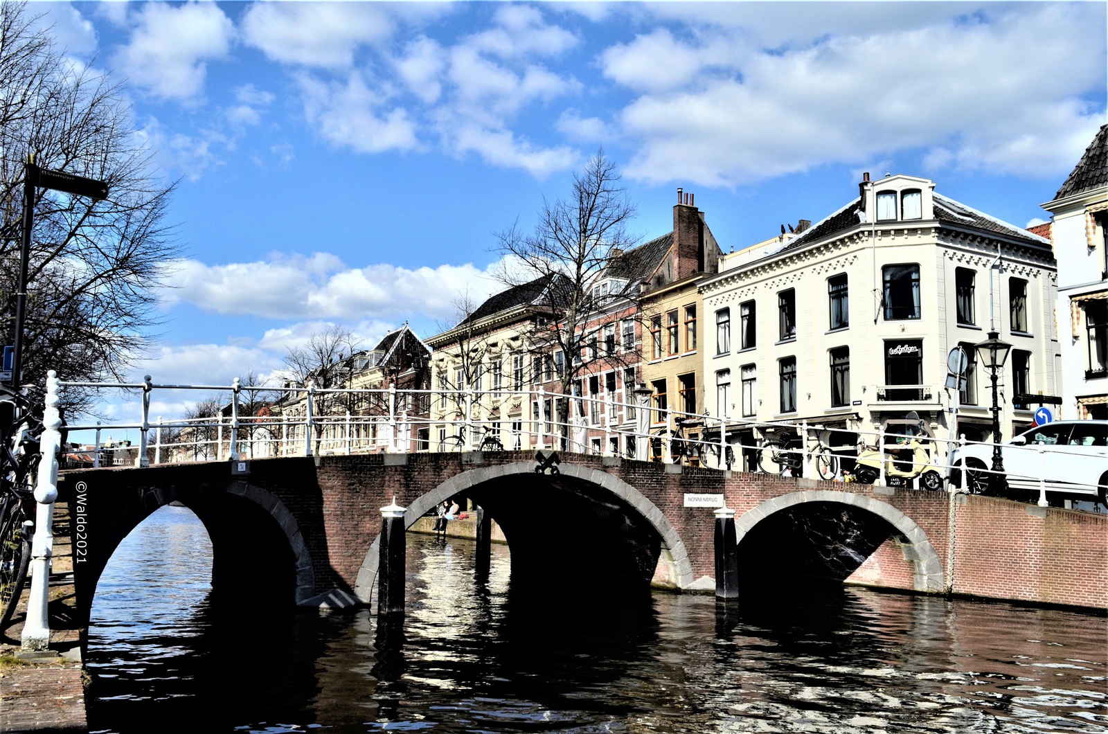 Leiden