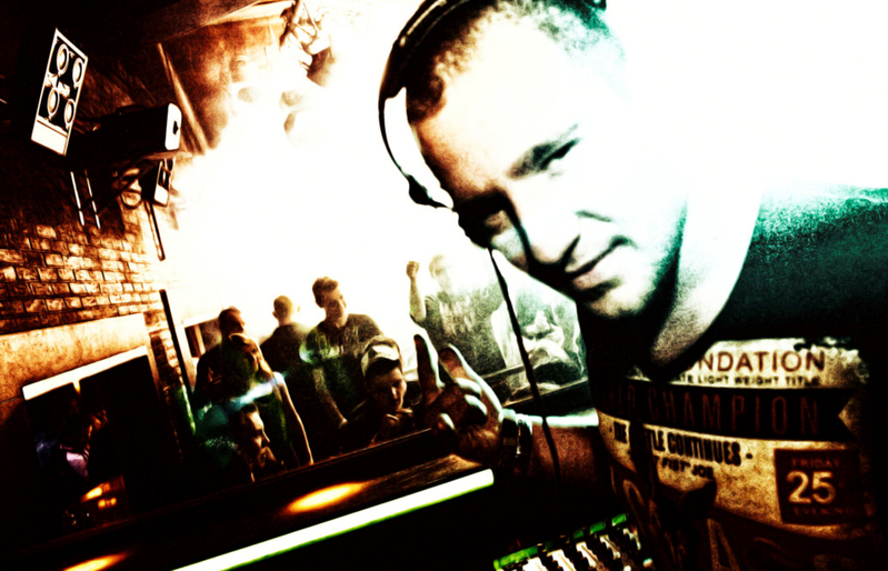 DJ Fenix, powered by Ralf Flemm.