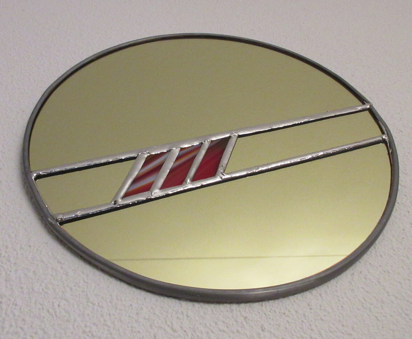 Spiegel met opaalglas