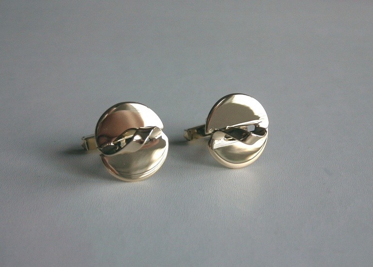 gouden manchetknopen splitsen/samenvoegen