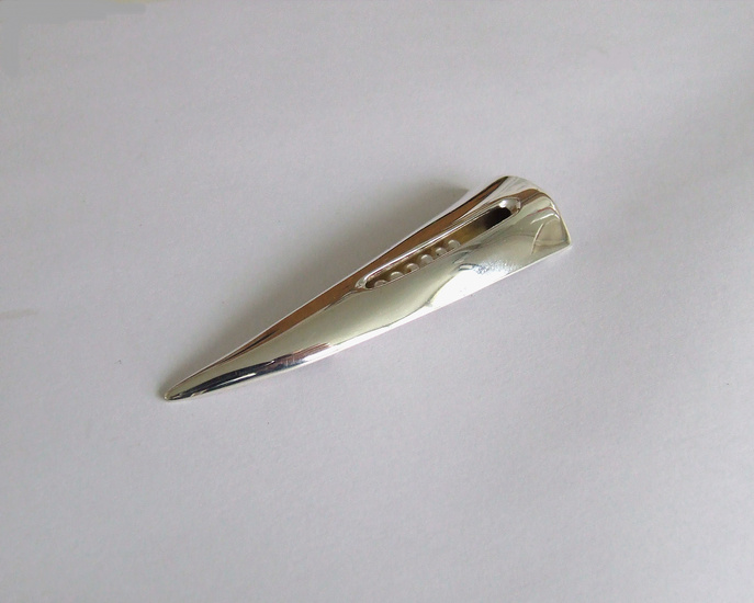 zilveren broche/hanger rolling stones 13 driekant