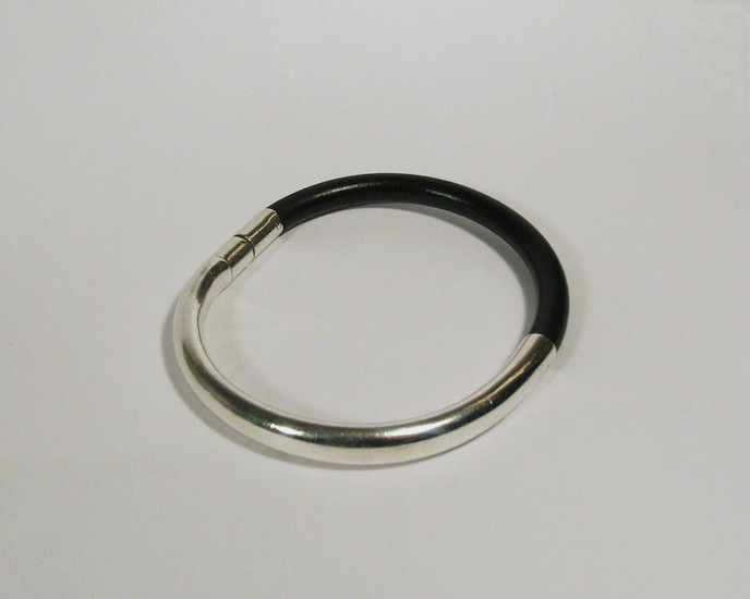 zilveren armband rubber halfom