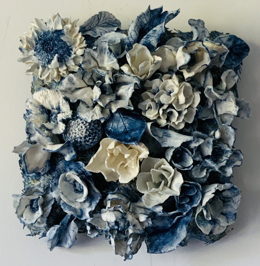 3D happy flowers in  keramiek 1