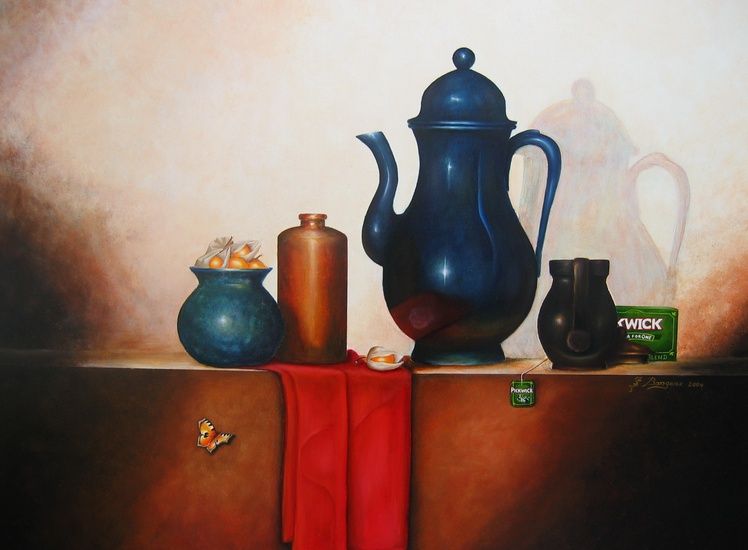 Stilleven met blauwe koffiekan