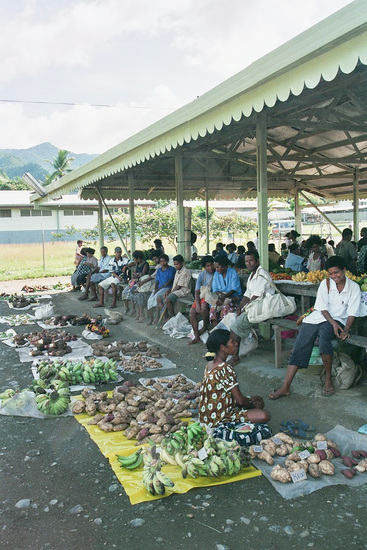 Alotau - markt