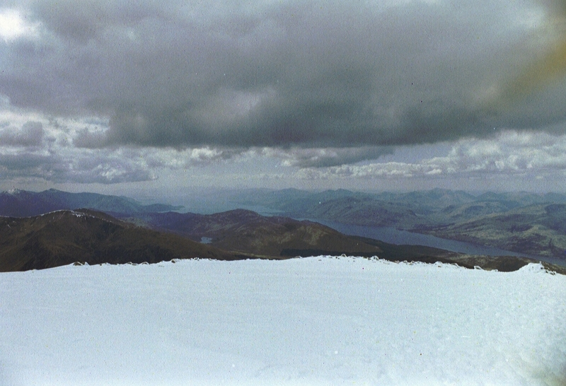 Uitzicht vanaf de top van de Ben Nevis